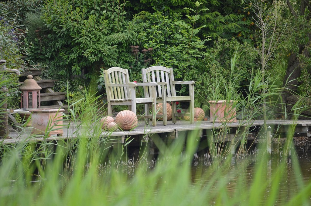 Aménagement Astucieux : Les Meubles Parfaits pour un Jardin Accueillant - Aménagement -